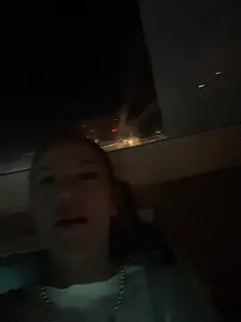 Snapshot of valeryfox__ chatting on January 10, 11:53 pm valeryfox online show from January 10, 11:53 pm