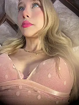 valeryfox   online show from May 28, 12:30 am