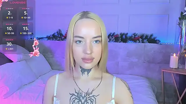 Snapshot of MarquiseMuse chatting on January 16, 5:33 am MarquiseMuse online show from January 16, 5:33 am