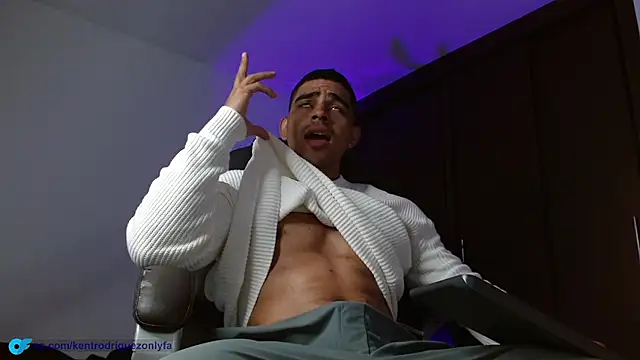 Kent Rodriguez online show from December 13, 11:10 pm