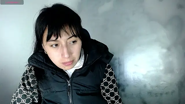 Snapshot of luisa_homes chatting on February 17, 11:11 pm luisa homes online show from February 17, 11:11 pm