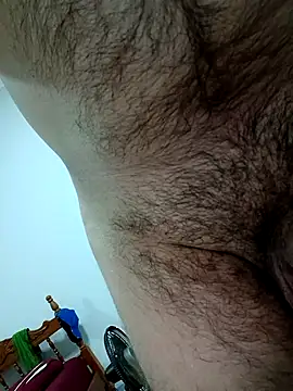 Snapshot of LeasedTinge chatting on November 21, 2:32 am LeasedTinge online show from November 21, 2:32 am