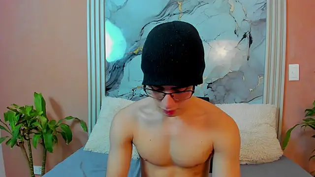 eren jeager online show from November 28, 3:20 am