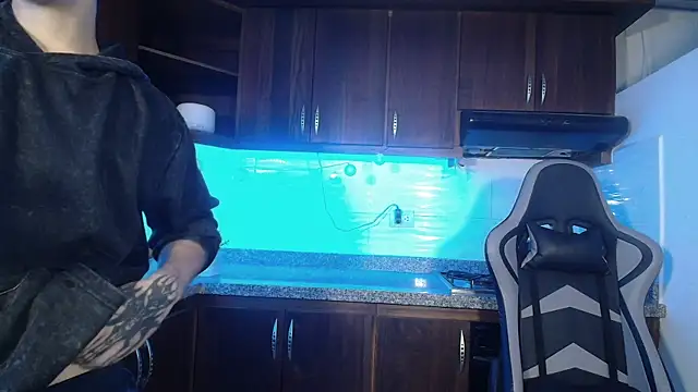 eren jeager online show from January 11, 3:22 am