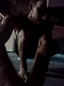 Snapshot of JohnyRaw chatting on March 29, 1:27 am JohnyRaw online show from March 29, 1:27 am