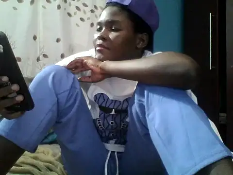 VirginPrincess06 online show from February 5, 11:42 pm