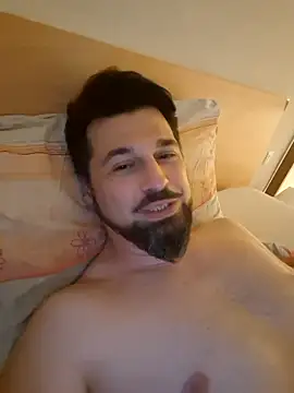 Snapshot of babayaga40 chatting on November 21, 12:54 am babayaga40 online show from November 21, 12:54 am