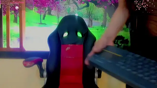 britanny noroeste online show from April 9, 3:28 am