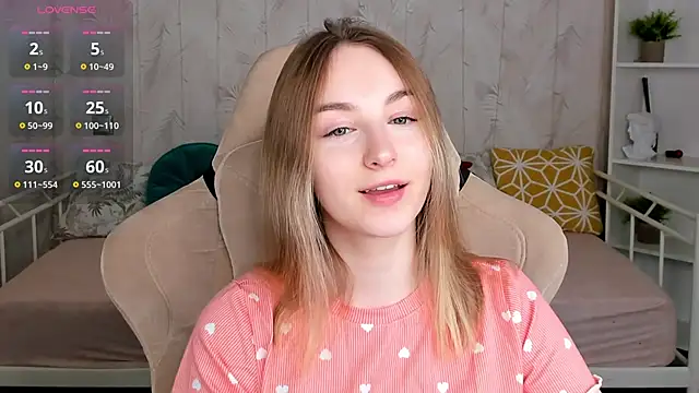 Shy Polly online show from March 16, 12:06 am