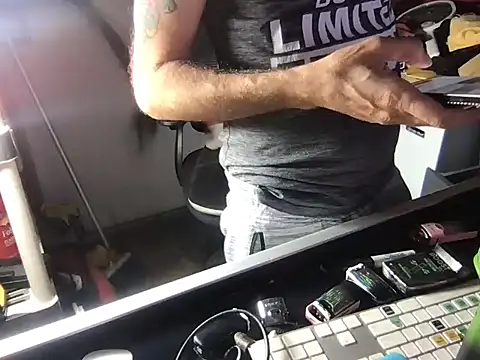 SinlessFreedom7 online show from February 17, 5:59 am