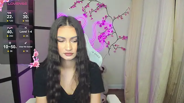 AdeleLuu online show from November 22, 1:37 am