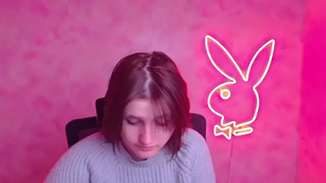 Alice Wonderme online show from January 18, 6:39 am