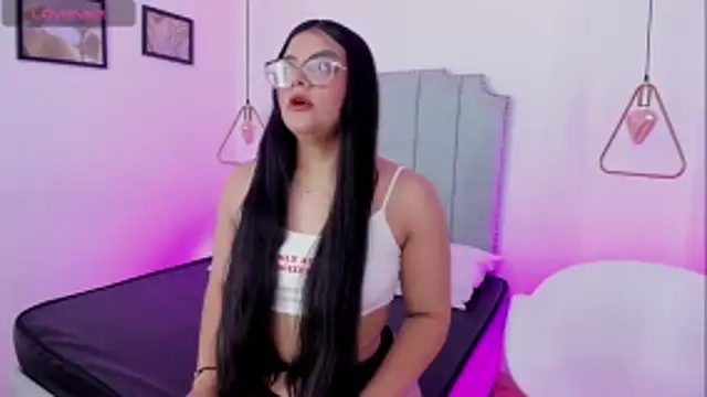 ScarlettWhitmore online show from November 30, 4:27 am