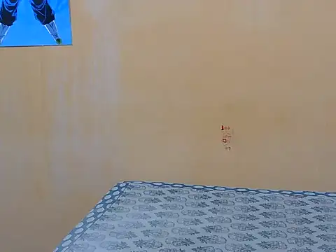 Honey Baby1 online show from April 4, 5:27 am