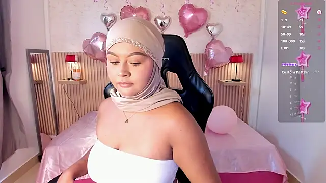 jasmyne anbar online show from February 16, 9:00 pm