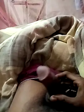 Snapshot of jay_big_cock chatting on December 21, 5:09 pm jay big cock online show from December 21, 5:09 pm