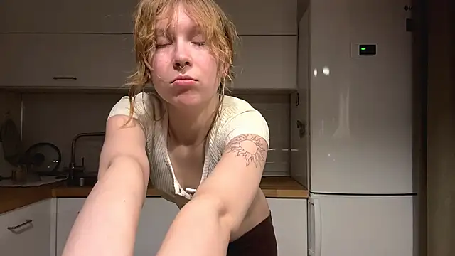 ElfriedaZwack online show from April 8, 4:18 pm