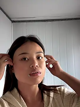 Toffee-00 online show from November 23, 6:24 am