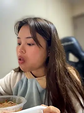 Toffee-00 online show from March 22, 8:40 am