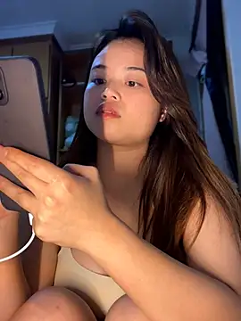 Toffee-00 online show from April 20, 10:29 am