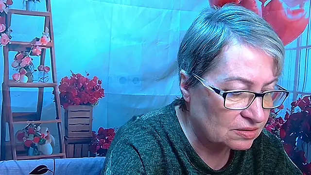 OlgaLuck online show from April 16, 5:52 am