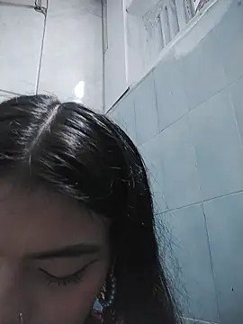 NIKIBUNNY online show from March 18, 12:30 pm