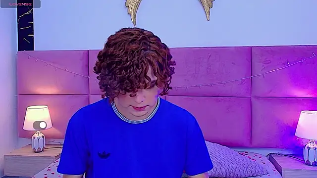 Skyee angel online show from February 4, 7:42 pm