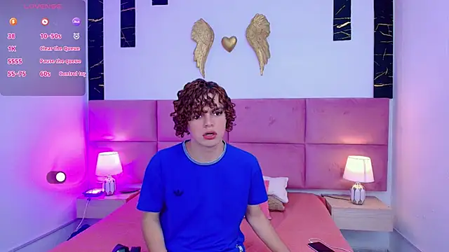 Skyee angel online show from February 18, 7:43 pm