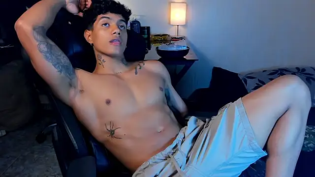 aress damon online show from November 30, 7:07 pm