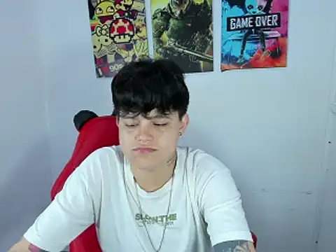  ian sweet online show from November 28, 7:27 pm