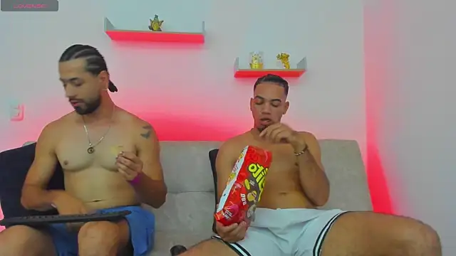 heteros curious online show from March 23, 12:58 am