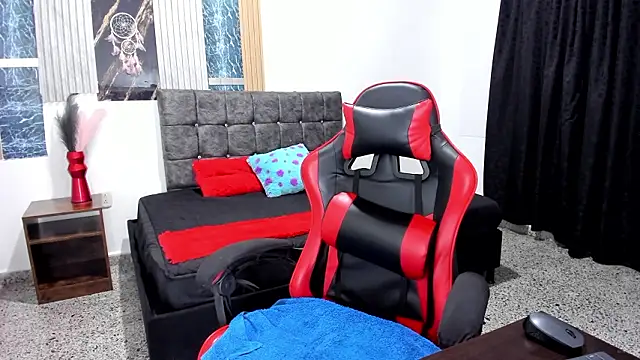 Snapshot of paola_my chatting on January 31, 7:34 pm paola my online show from January 31, 7:34 pm