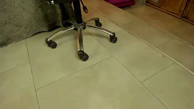 Mysterius Woman online show from April 2, 11:19 am