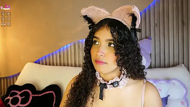 EloiseSweetxx online show from March 7, 12:35 pm