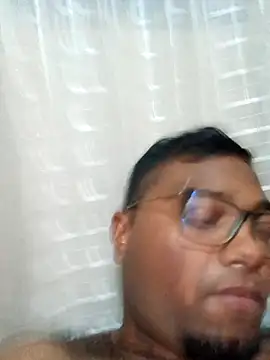 Snapshot of lovedbo chatting on April 9, 5:51 pm lovedbo online show from April 9, 5:51 pm