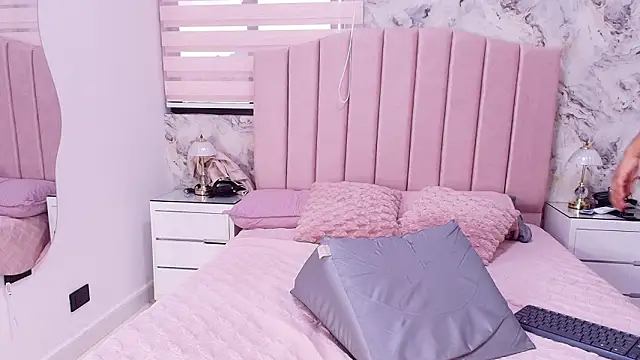 katsumi yan online show from February 23, 7:11 pm