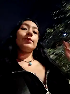 Eveeelyn25 online show from June 11, 12:54 am