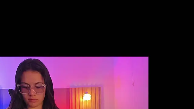 samantha loughty online show from January 13, 7:30 pm