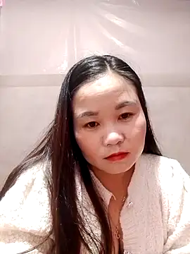 One-two22 online show from December 5, 12:25 pm