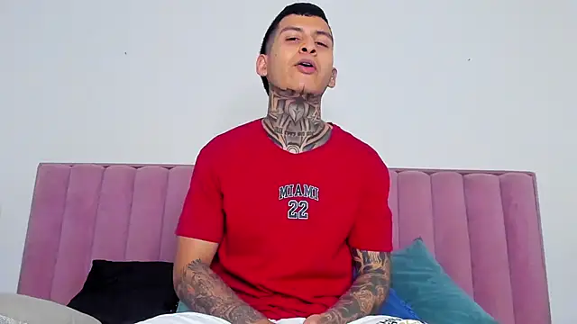 Andrew sanders68 online show from January 10, 7:26 pm