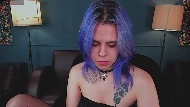 LiraBelle online show from March 24, 3:17 pm