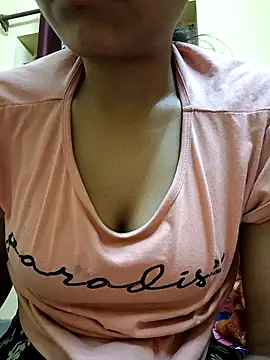 Snapshot of Daily_lust chatting on February 18, 5:53 pm Daily lust online show from February 18, 5:53 pm