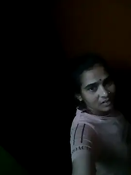 Snapshot of Hot_srei chatting on November 28, 8:55 pm Hot srei online show from November 28, 8:55 pm