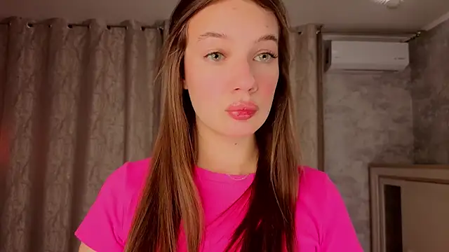 NeliaVandresar online show from December 1, 4:06 am