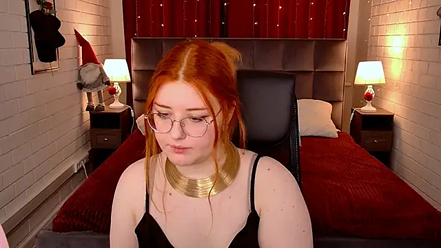 StaceyJensen online show from March 3, 1:39 pm