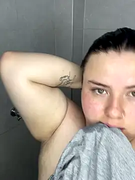 Kitty Bms  online show from December 21, 6:59 pm