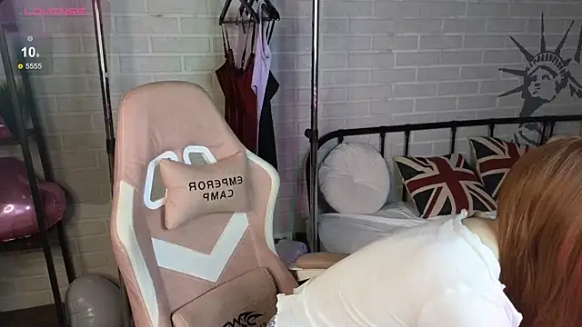 Ginger Kristin online show from November 29, 8:17 am