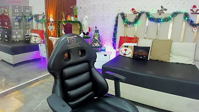 kaelwolf tay online show from January 17, 7:17 pm