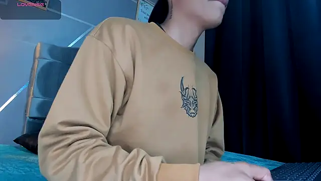 Snapshot of IAN_LEIN chatting on November 28, 3:20 am IAN LEIN online show from November 28, 3:20 am