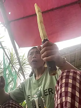 meganmeo online show from March 28, 6:24 am